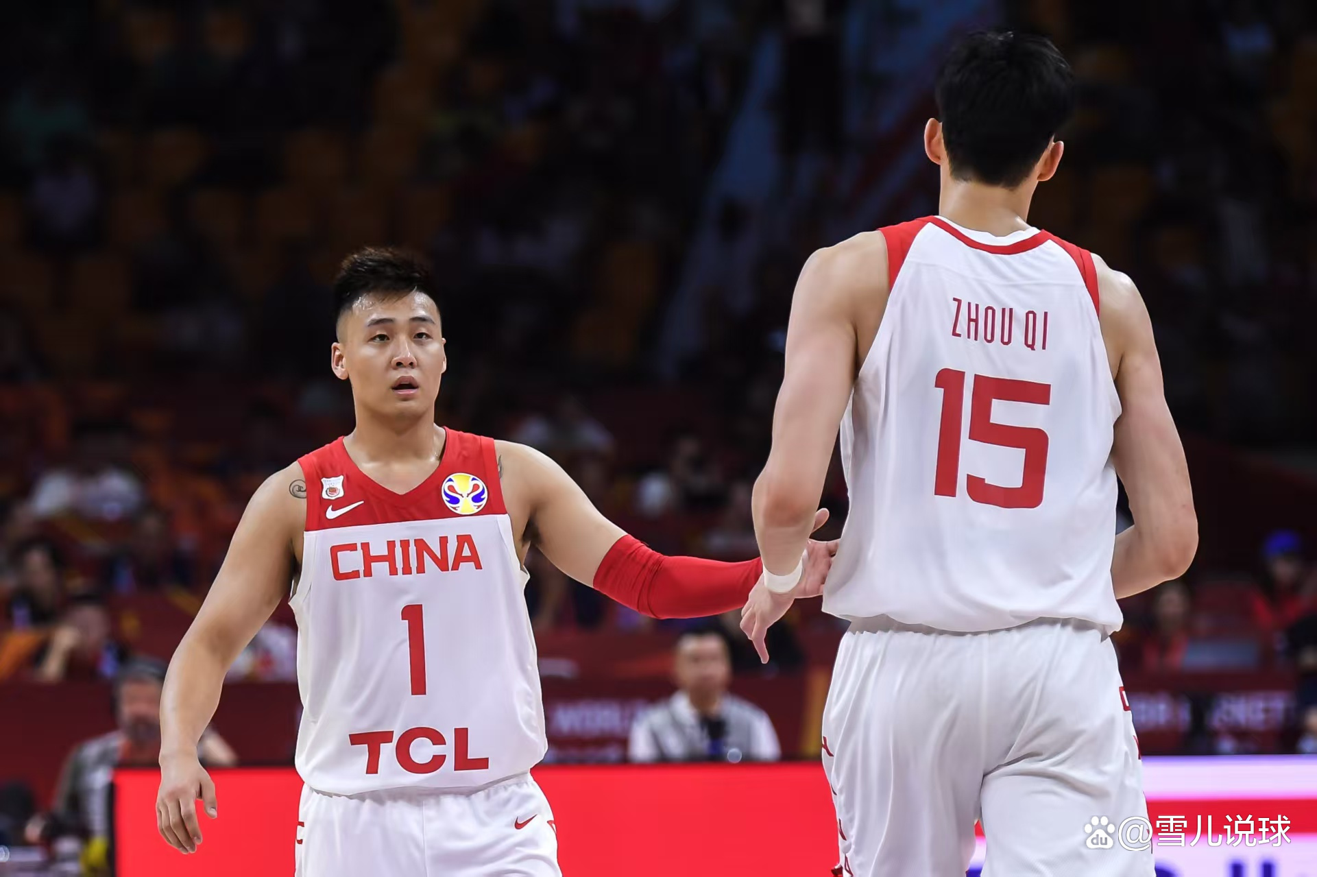 包含2024CBA春季赛揭幕战酣畅开打,球员们展现出色表现的词条 包含2024CBA春季赛揭幕战酣畅开打,球员们展现出色表现的词条