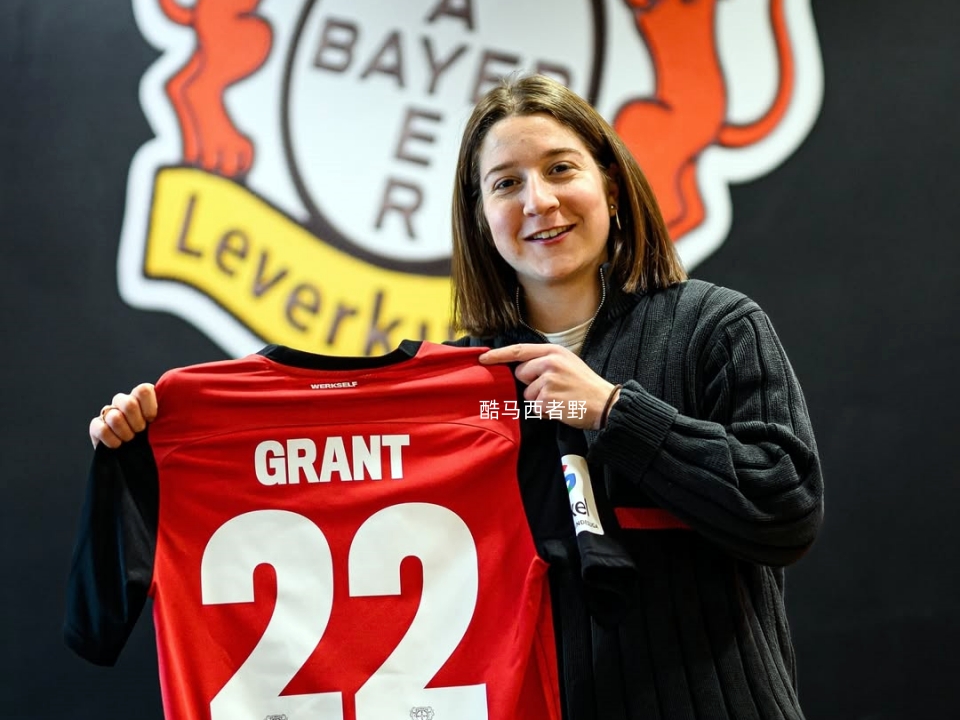 南非女足球员获邀参加国际热身赛 南非女足球员获邀参加国际热身赛