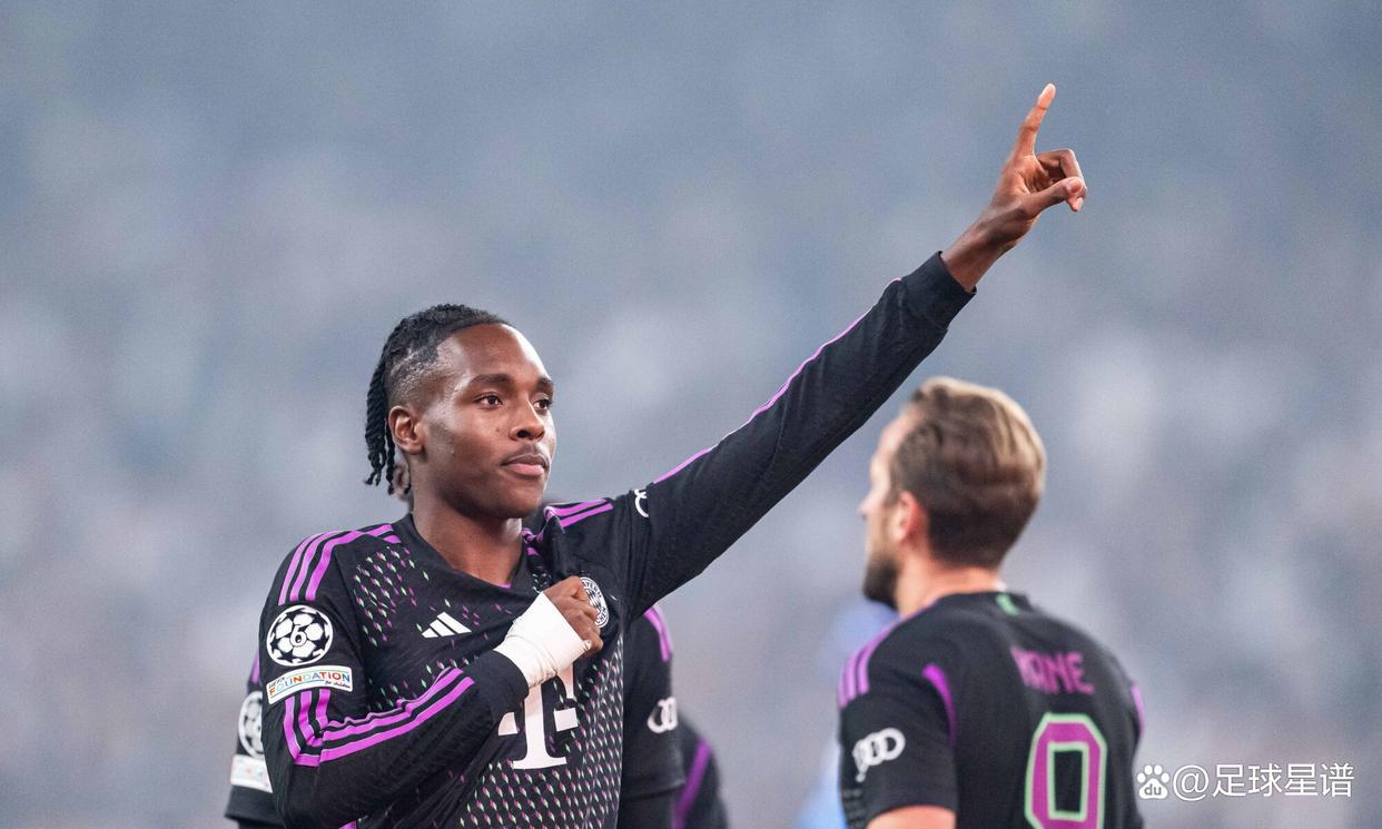 曼联考虑引进中后卫补强防线,转会窗口或将有所动作的简单介绍 曼联考虑引进中后卫补强防线,转会窗口或将有所动作的简单介绍