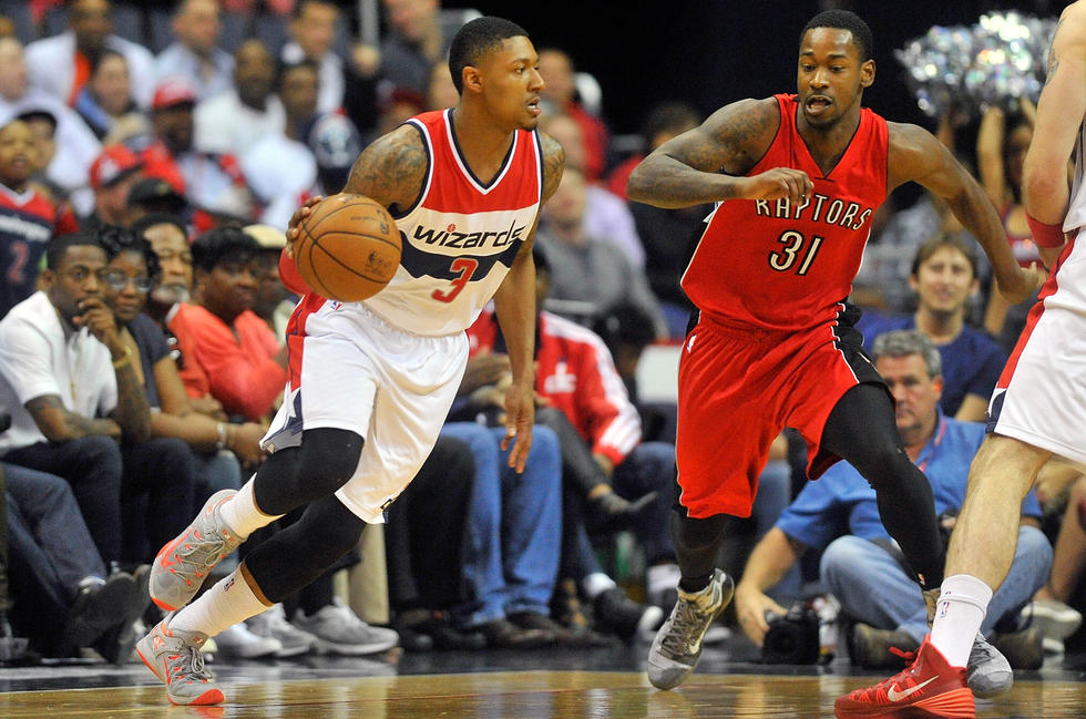 猛龙横扫尼克斯轻松晋级 猛龙横扫尼克斯轻松晋级