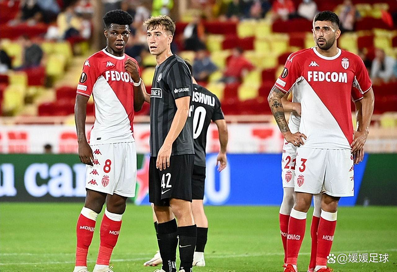 爱游戏网页版-摩纳哥击败里尔，取得胜利的喜悦瞬间