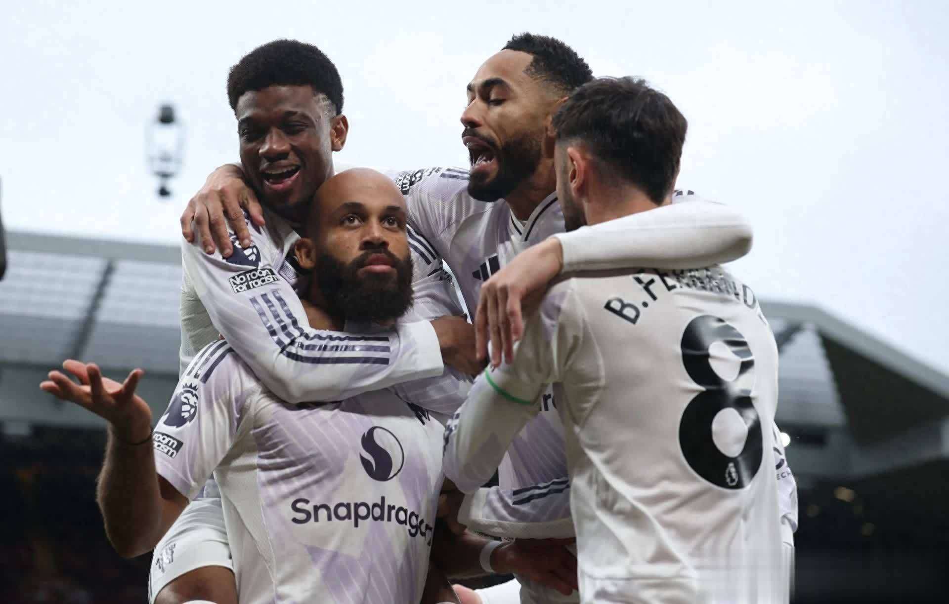 曼联客场力克对手,保持不败 曼联客场力克对手,保持不败