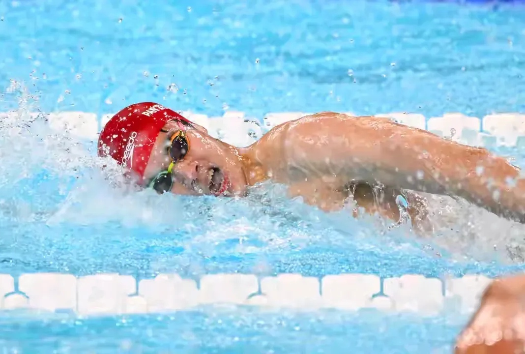德国运动员在游泳比赛中刷新个人最佳记录