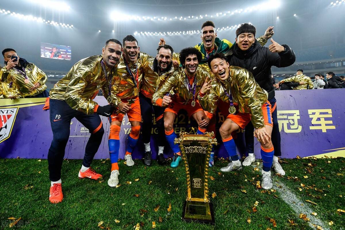 爱游戏官网登录网址-关于斯洛文尼亚全力逆转，卫冕之路再起波澜的信息