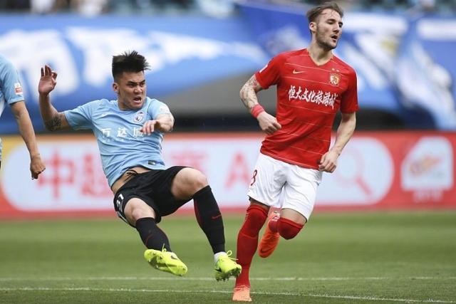 大连一方客场不敌强队，遗憾失利告终的简单介绍