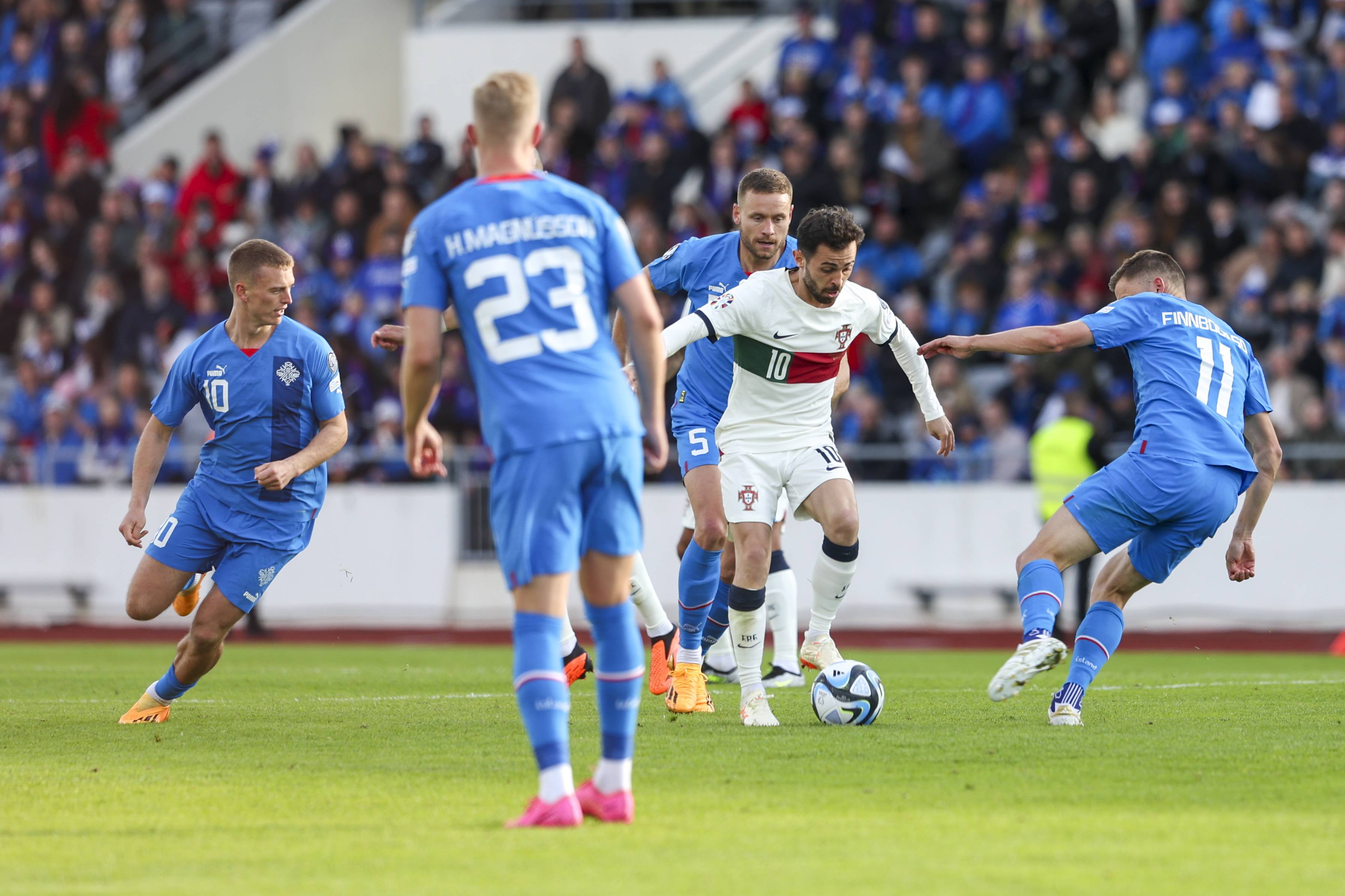 爱游戏官网登录网址-塞维利亚对决塞尔塔，联赛上演强强对话的简单介绍